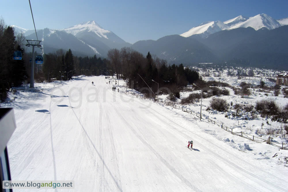 Bansko - On the gondala to the mountain